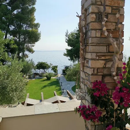 Ca' Del Mare بيت للعطل *